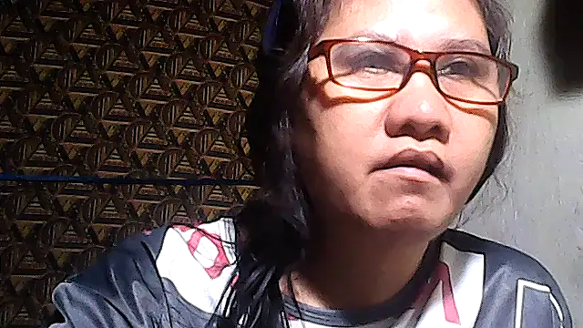 sweetsosie18 online show from March 17, 6:50 am