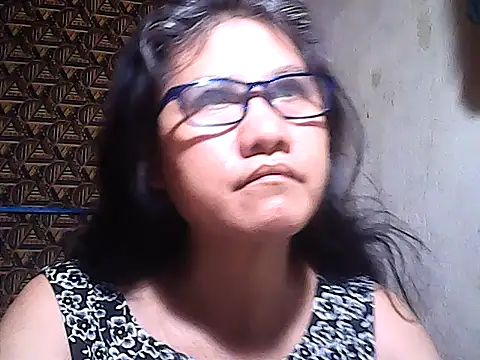 sweetsosie18 online show from July 2, 1:16 am