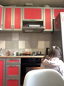 SeducingYoghourt online show from March 22, 12:00 pm