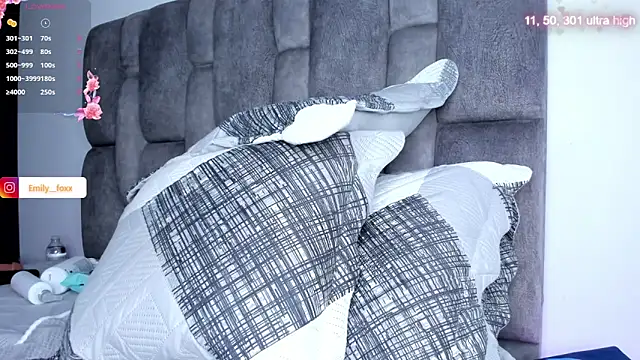 emily fox1 online show from March 23, 10:43 am