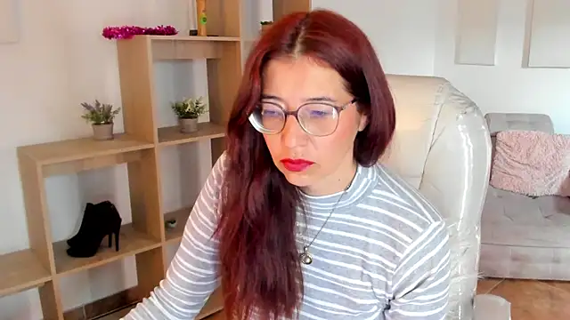 Snapshot of Antonnella_3 chatting on October 22, 12:43 pm Antonnella 3 online show from October 22, 12:43 pm
