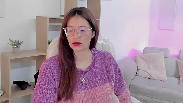 Snapshot of Antonnella_3 chatting on October 2, 12:43 pm Antonnella 3 online show from October 2, 12:43 pm