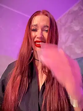 Emma Catt online show from December 2, 2:35 am