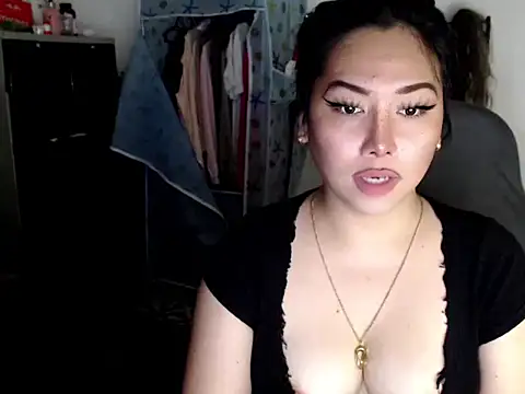 urqueendominant online show from September 15, 3:26 am