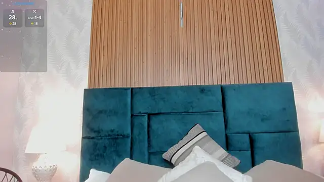 Kareena chopra online show from February 24, 12:26 pm