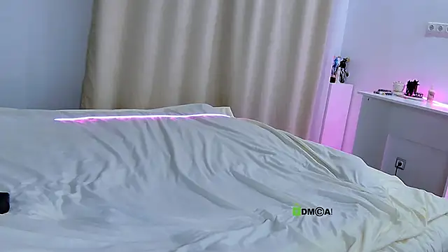 Akerya  online show from January 10, 2:05 am