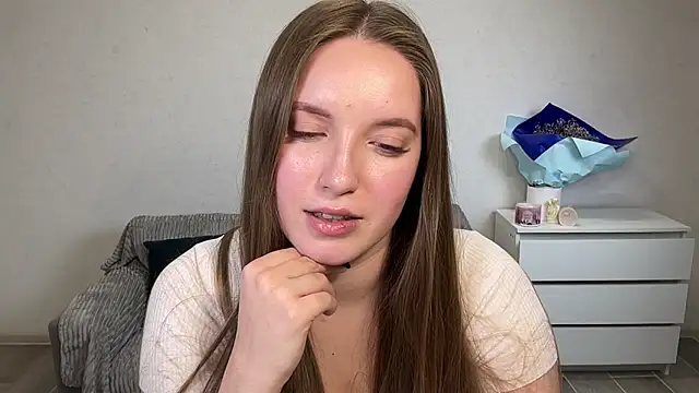 EvaMaddison online show from February 9, 6:54 pm