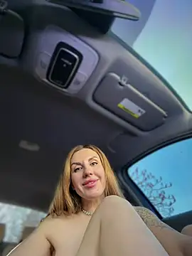 Kalli Fornia online show from April 5, 1:54 pm