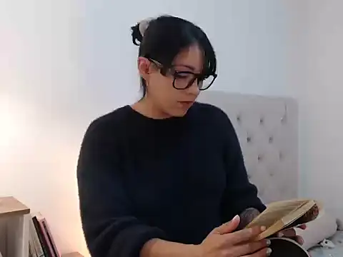 Snapshot of camii_7 chatting on October 7, 12:26 am camii 7 online show from October 7, 12:26 am