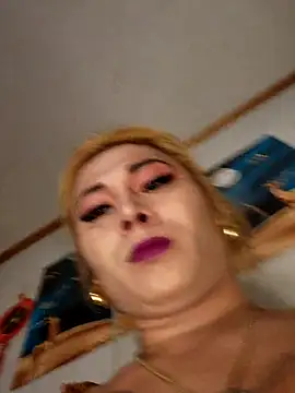 ms TSmargo online show from April 3, 5:22 pm