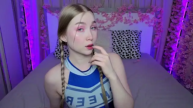 LilyStarlight online show from May 25, 4:22 am