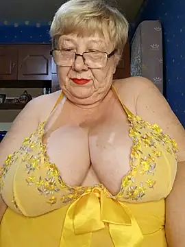 Lena Gaby online show from October 4, 7:29 pm