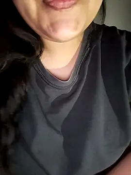 Annerae online show from November 3, 5:39 pm