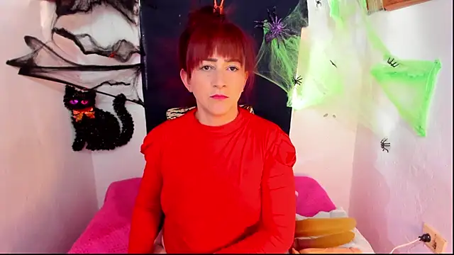 Hannaa32 online show from October 17, 9:29 pm