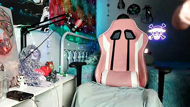 baebaeblueXXX online show from November 25, 6:48 am