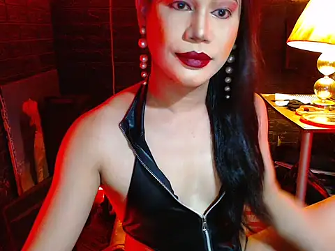 sweetsinner xx online show from November 29, 8:24 pm