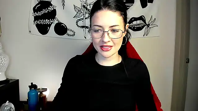 Snapshot of MelroseStrip chatting on October 23, 8:26 pm MelroseStrip online show from October 23, 8:26 pm