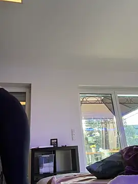 newMichelle online show from November 5, 8:08 am