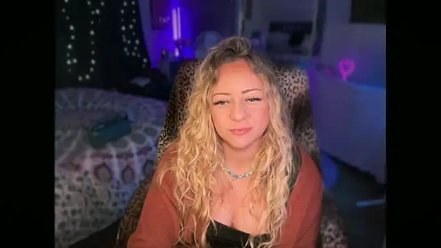 sage love online show from March 8, 5:00 am