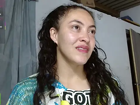 Snapshot of Olivia_Bright chatting on February 17, 2:22 am Olivia Bright online show from February 17, 2:22 am