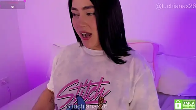 lucy26  online show from March 4, 4:52 am