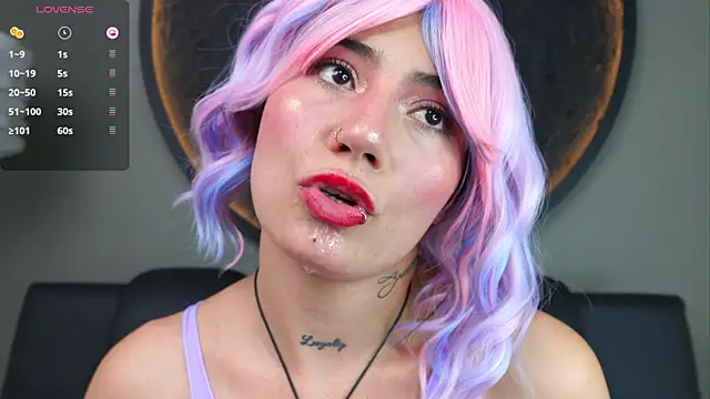 miss sharlotte18 online show from September 25, 6:28 pm