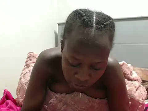 CandyLovesU2 online show from November 24, 9:50 pm