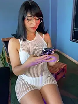 Silvanna-Moree online show from March 4, 5:08 pm