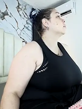 mollieblue69 online show from November 2, 12:52 pm