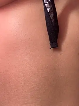 Anamhenao online show from February 1, 1:43 pm