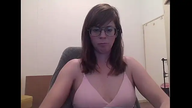 SavannaGirly online show from March 3, 7:47 am