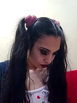 molymeneses online show from August 5, 5:41 pm
