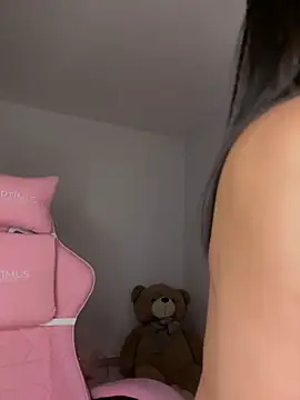 jailyncam  online show from July 14, 2:05 am