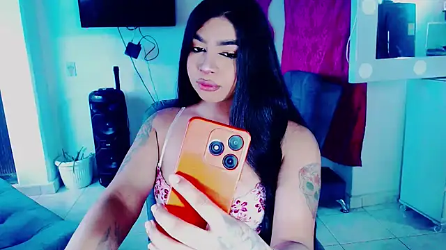 violet bigcock774 online show from December 16, 1:50 pm