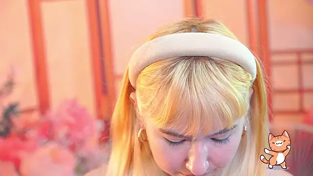 Pinkie Princes online show from November 29, 4:27 am