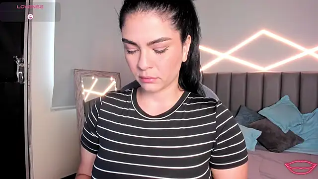 Veronicalanx1 online show from March 23, 12:00 pm