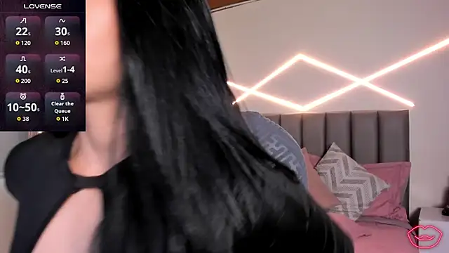 Veronicalanx1 online show from May 27, 11:40 am