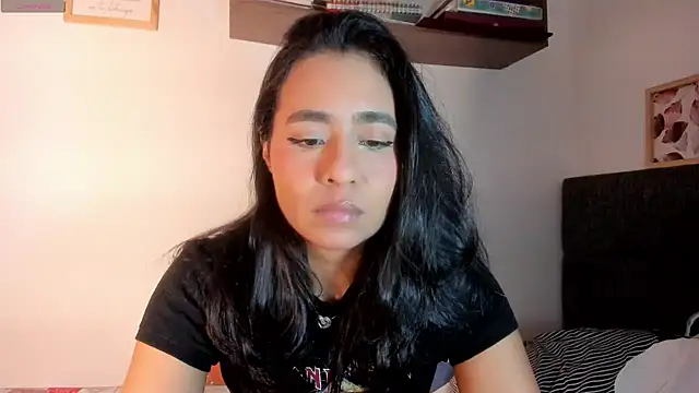 valeryvegas 2 online show from November 5, 3:23 am