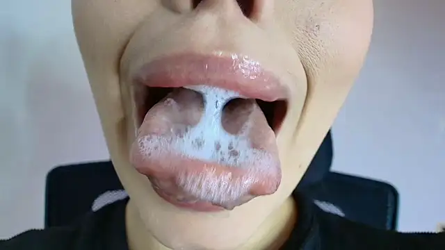 lisbet21x online show from October 24, 10:17 pm