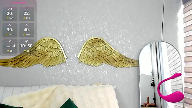 EmmaFerrary online show from November 19, 9:26 pm