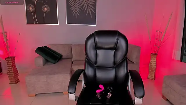 NickyLawson online show from January 9, 4:50 am