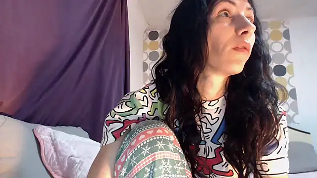 Snapshot of sexyevalove chatting on October 11, 12:59 am sexyevalove online show from October 11, 12:59 am