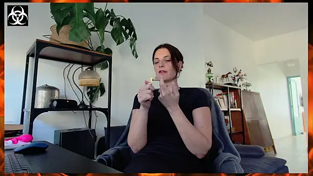 LanaCorona online show from September 18, 1:53 pm