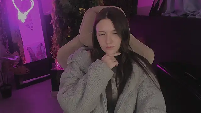 JennyDens online show from February 12, 3:58 pm