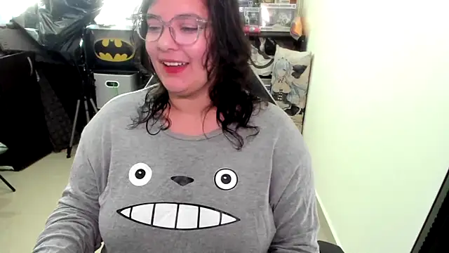 aika-dreams online show from December 16, 1:50 pm