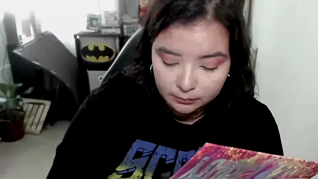 aika-dreams online show from February 25, 1:09 pm