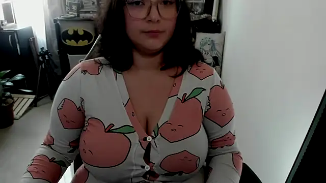 aika-dreams online show from March 14, 2:29 pm