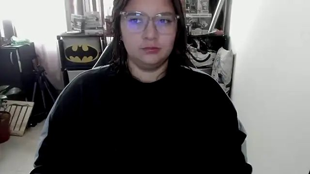 aika-dreams online show from February 7, 1:26 pm