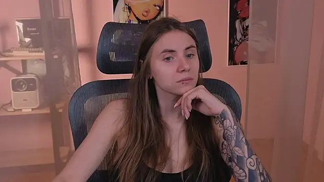  AnnaStark  online show from November 19, 8:20 pm