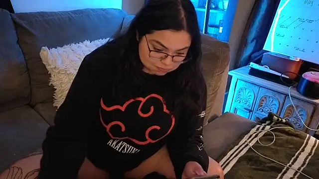 drizzypeach602 online show from May 7, 4:39 am